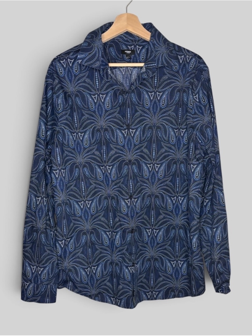 Express Men's Blue/Black Paisley Button-Down Shirt